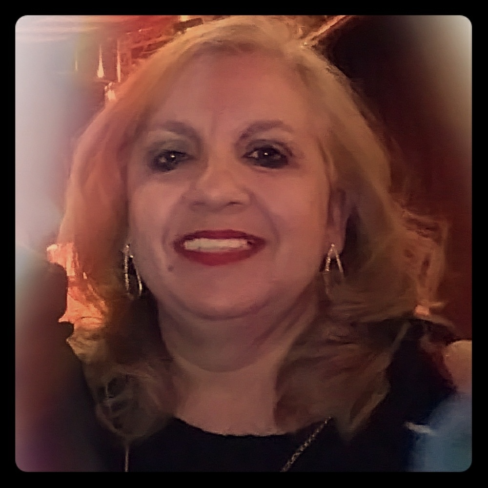 Meet your Posher, Rosario